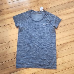 Nike dri fit top